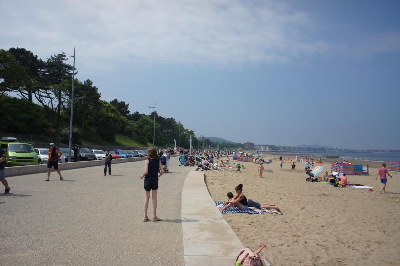 One Bedroom Holiday Apartment Colwyn Bay Eksteriør billede
